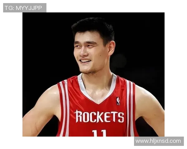 李湘直播口误称姚明为篮球界传奇引发网友热议与调侃 李湘直播口误称姚明为篮球界传奇引发网友热议与调侃