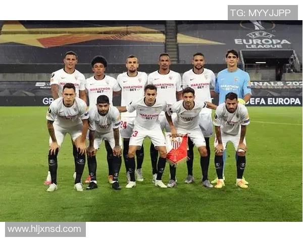 深圳足球队的包夹战术解析与深度剖析如何影响比赛结果与球队表现 深圳足球队的包夹战术解析与深度剖析如何影响比赛结果与球队表现