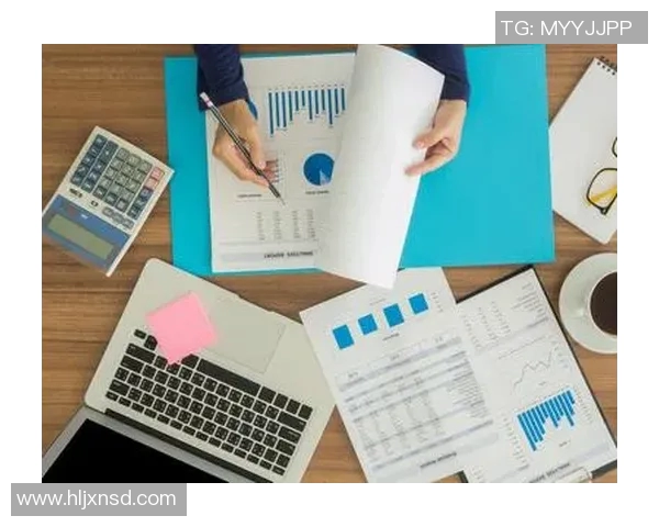 重庆攀岩队个人能力表现数据分析与提升策略探讨 重庆攀岩队个人能力表现数据分析与提升策略探讨